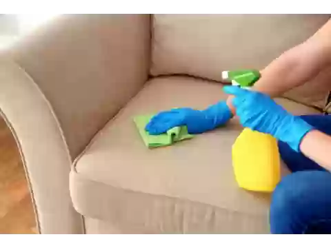 Dọn vệ sinh ghế sofa
