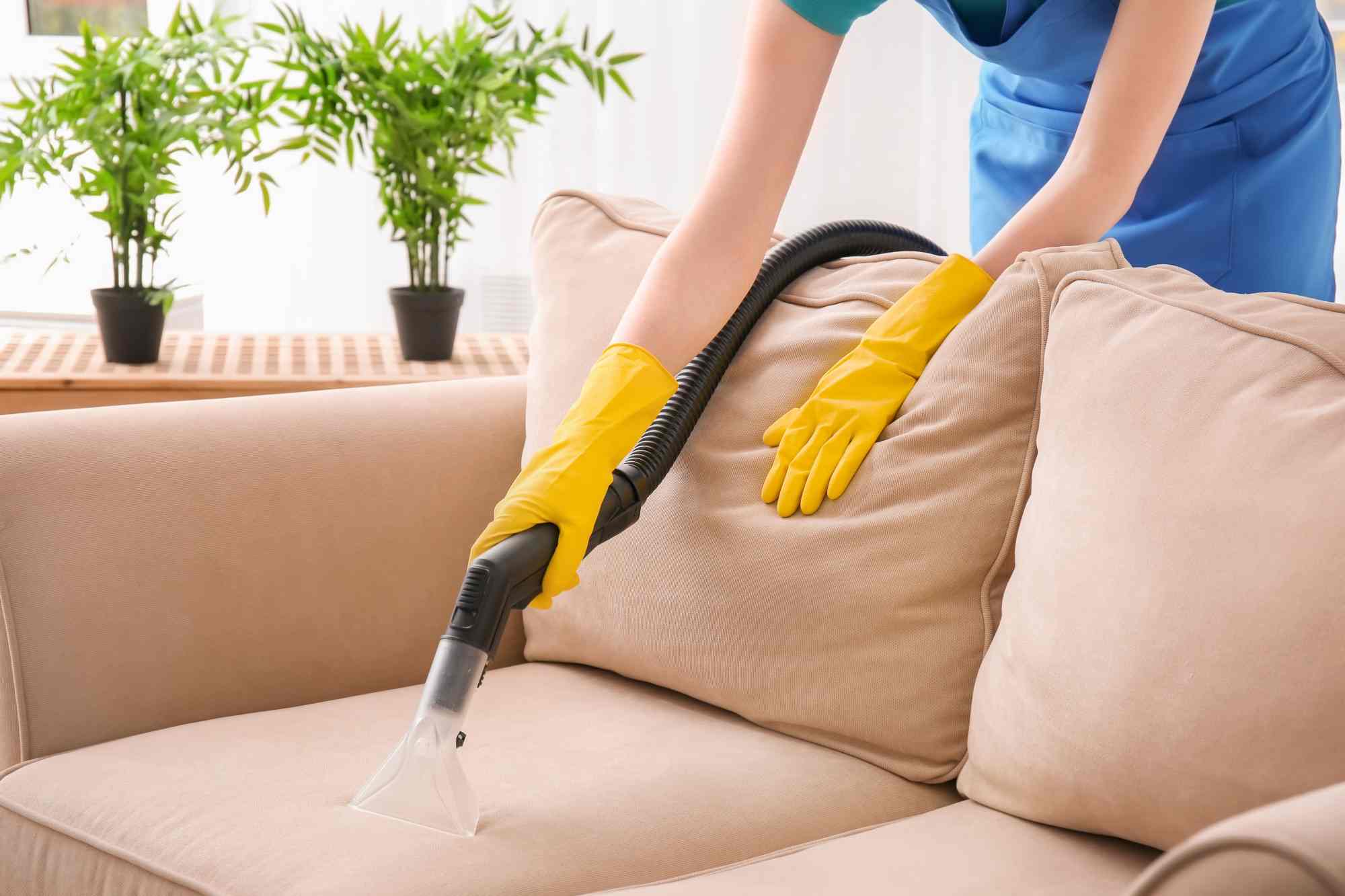 Quy Trình Vệ Sinh Sofa Chuyên Nghiệp